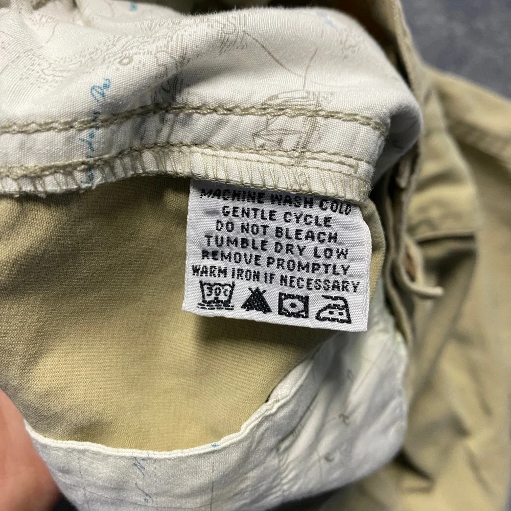 Vintage Tommy Bahama Shorts Mens 42 Khaki Tan Pleated Made 90s Early 2000s Chino